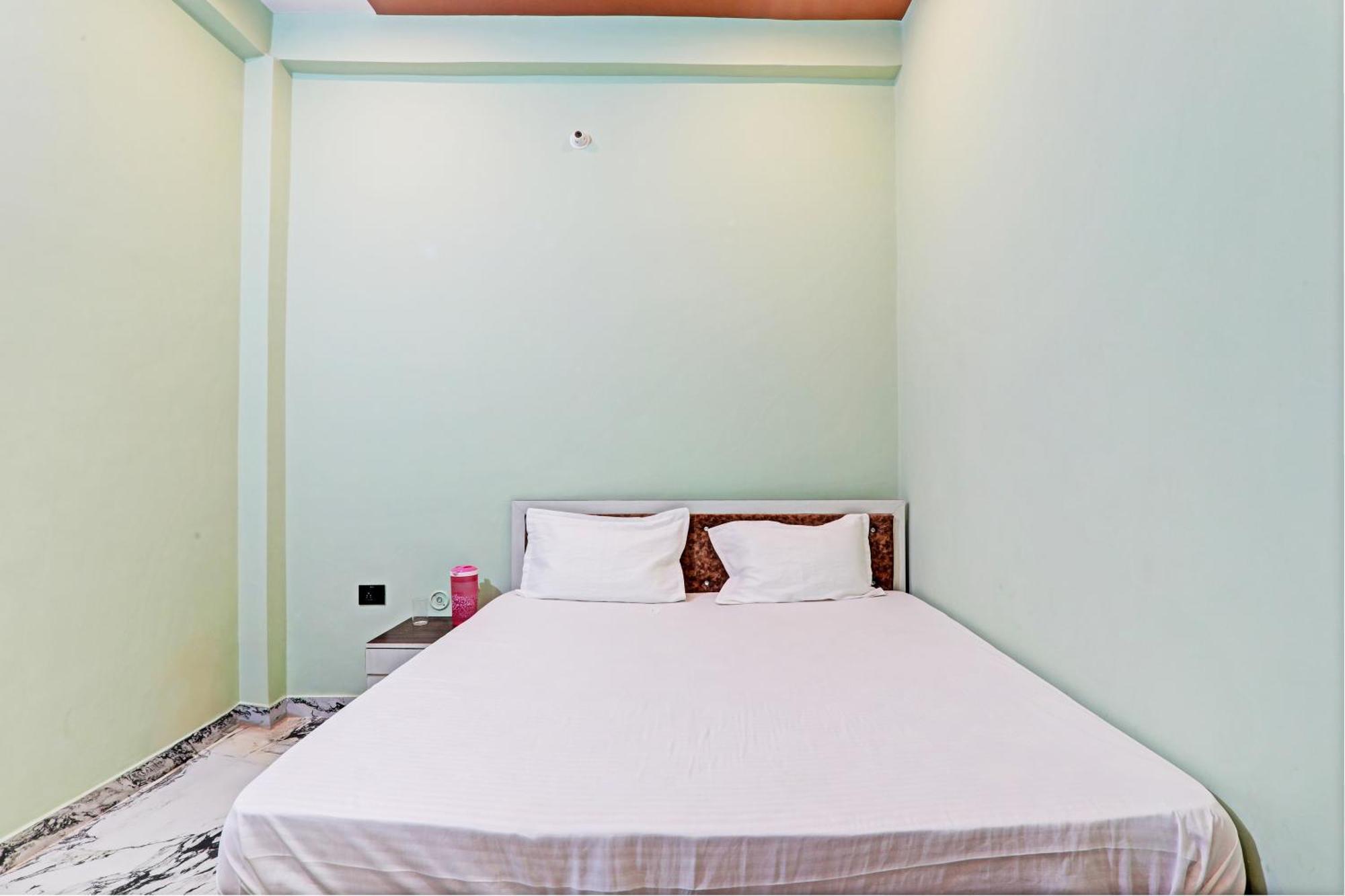 Oyo Green Valley Guest House Sultānpur Exteriér fotografie