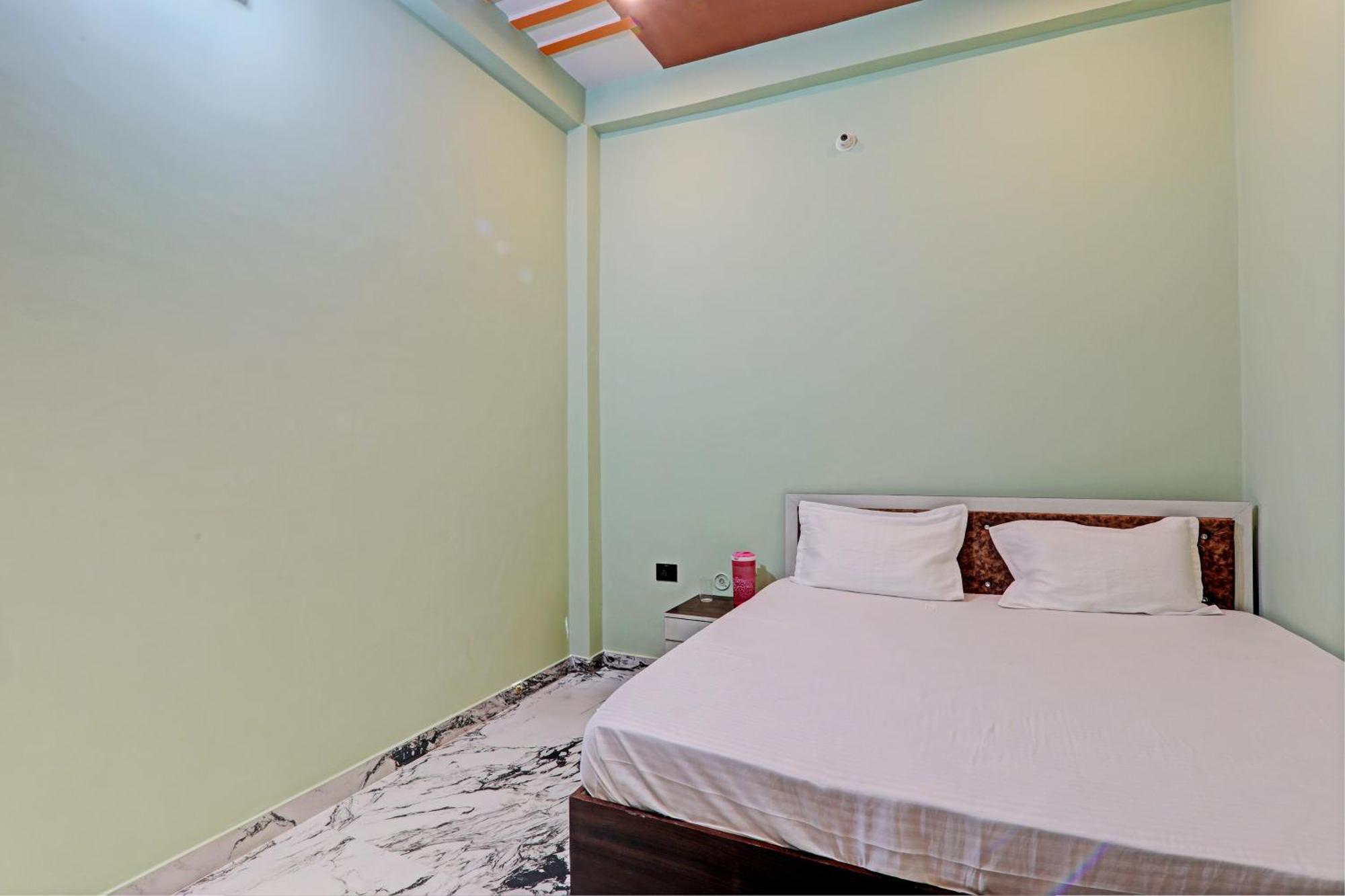 Oyo Green Valley Guest House Sultānpur Exteriér fotografie